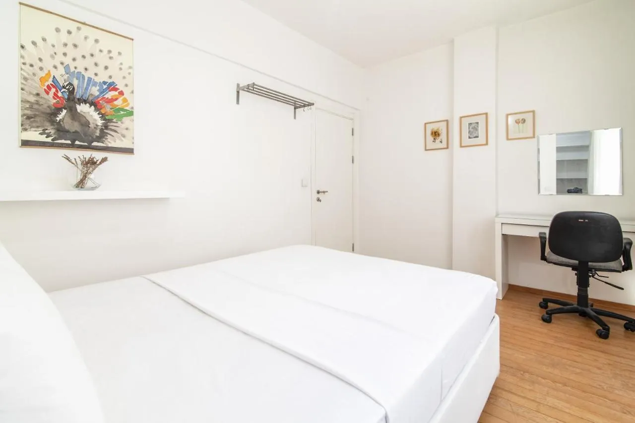 Cozy Flat In Beyoglu Near Public Transportation Apartment Istanbul